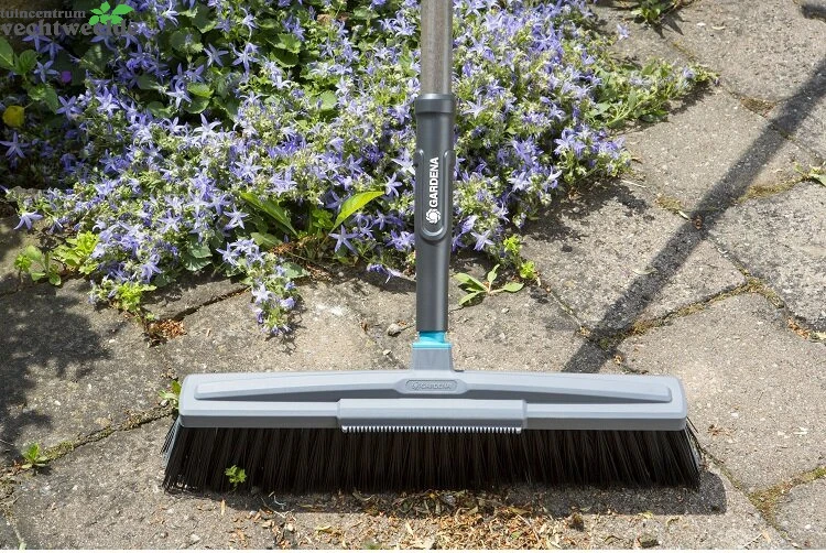 Gardena Natureline Straatbezem Fsc 100 % 4 Gardena Natureline Straatbezem Fsc 100 % - Afbeelding 2